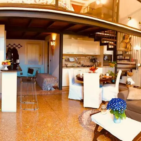 Apartment Palazzo Bernacchi Open Space Bologna